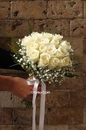 Beyaz Gül Gelin Buketi
