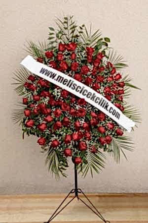 Kırmızı Güllerden Ferforje