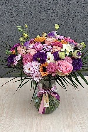 Vazoda Bahar Çiçekleri 3